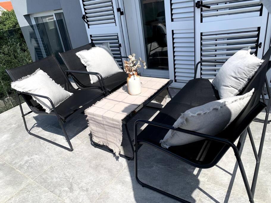 Deluxe Suites Anna Vodice Exterior photo