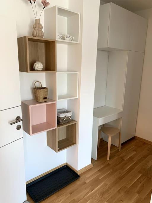 Deluxe Suites Anna Vodice Exterior photo